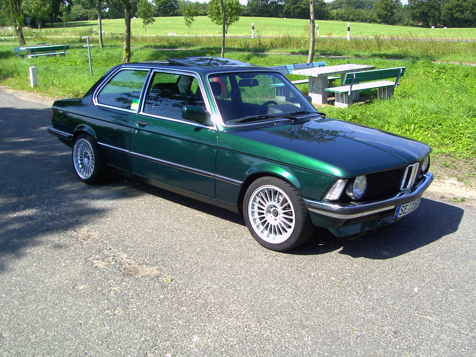 BMW e28 акула